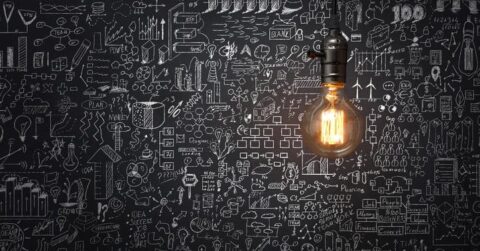 Innovation strategies for sourcing contracts by service providers