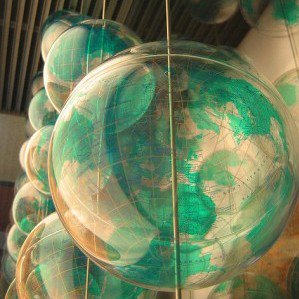 Globe Balloons e1415821300870