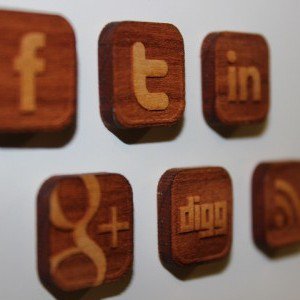 Social Media 2 e1439480185570